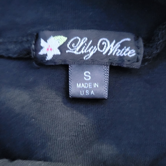 lily white skirt Black color Size Size Small - Picture 2 of 3